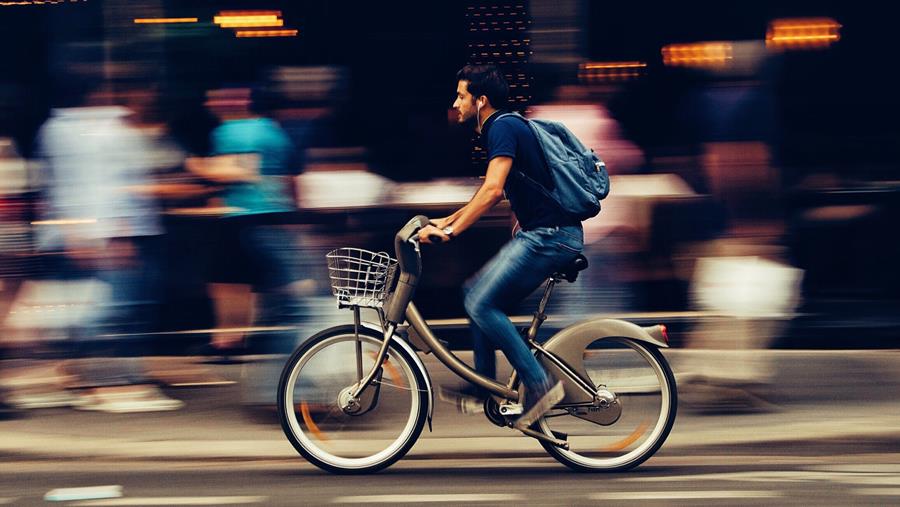 Belg trapte in 2021 minder kilometers naar het werk