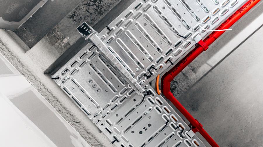 Efficacité et fiabilité: les systèmes de gestion des câbles OBO font la différence