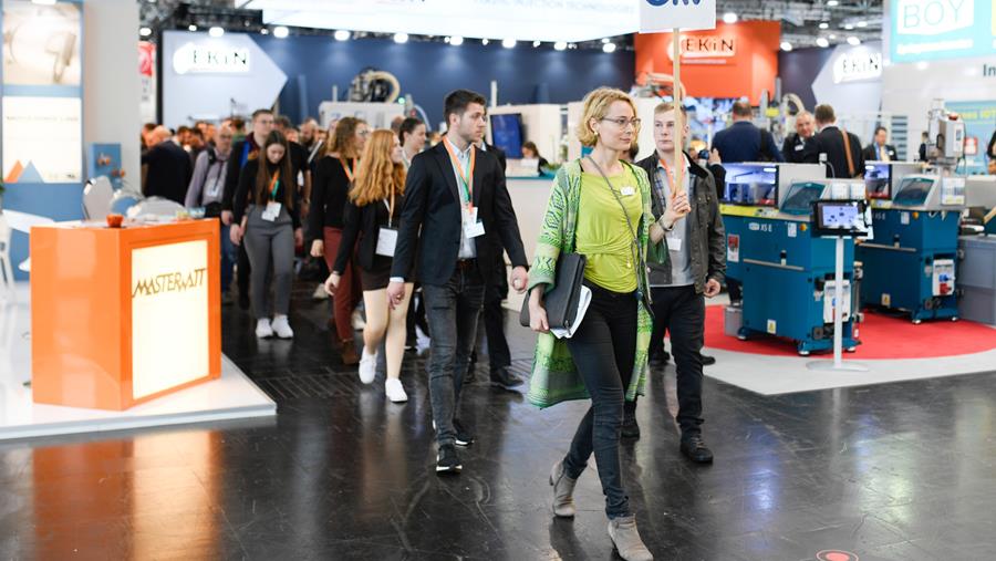 Un large éventail de visites guidées au salon K 2025 - inscrivez-vous dès maintenant!